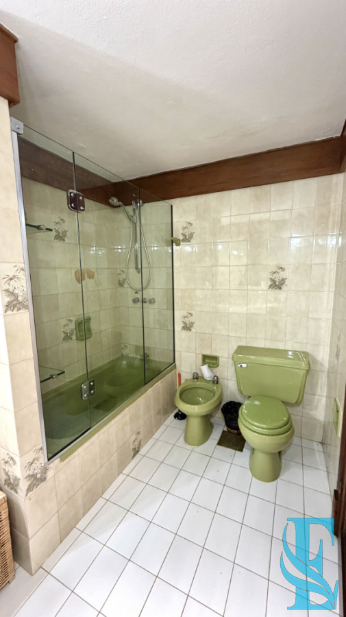 Casa ID.978 - Chalet Con Vista Al Mar 4 Dormitorios + Dep Con Baño Y Piscina Climatizada