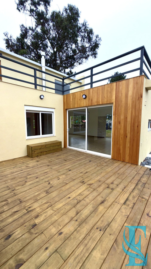 Casa ID.982 - Dúplex a Estrenar - Dos Casas Independientes en PH 3 Dormitorios Pinares, Punta del Este  