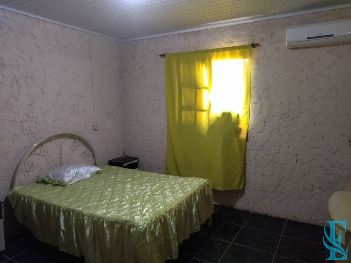 Casa ID.276 - Gran Propiedad Con 1 Casa, 1 Aptos Y Barbacoa En Barra del Chui Brasileña 