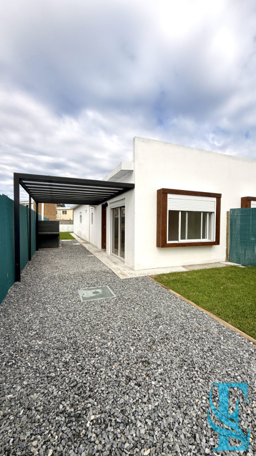 Casa ID.1011 - Casa en venta Maldonado Altos de la Laguna 