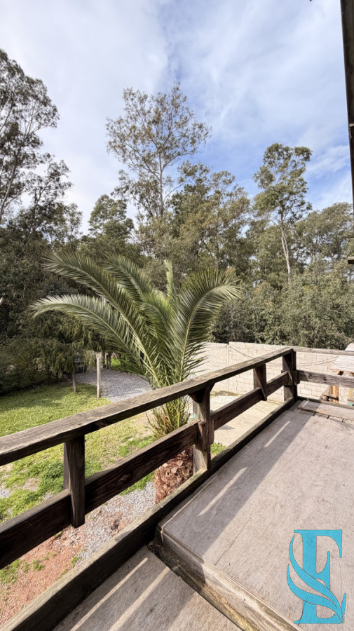 Casa ID.1005 - EN VENTA CASA DE MADERA EN PORTEZUELO 
