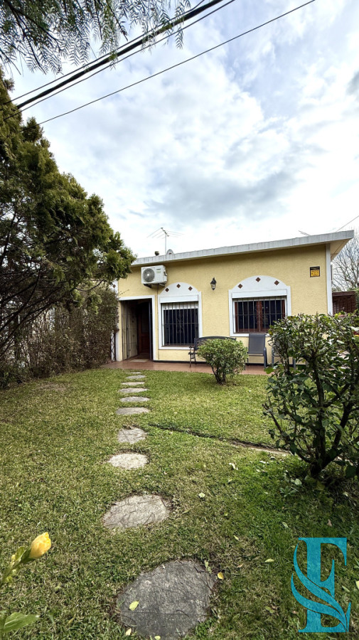 Casa ID.980 - Casa PH En Pinares 3 Dormitorios Barbacoa Y Cochera