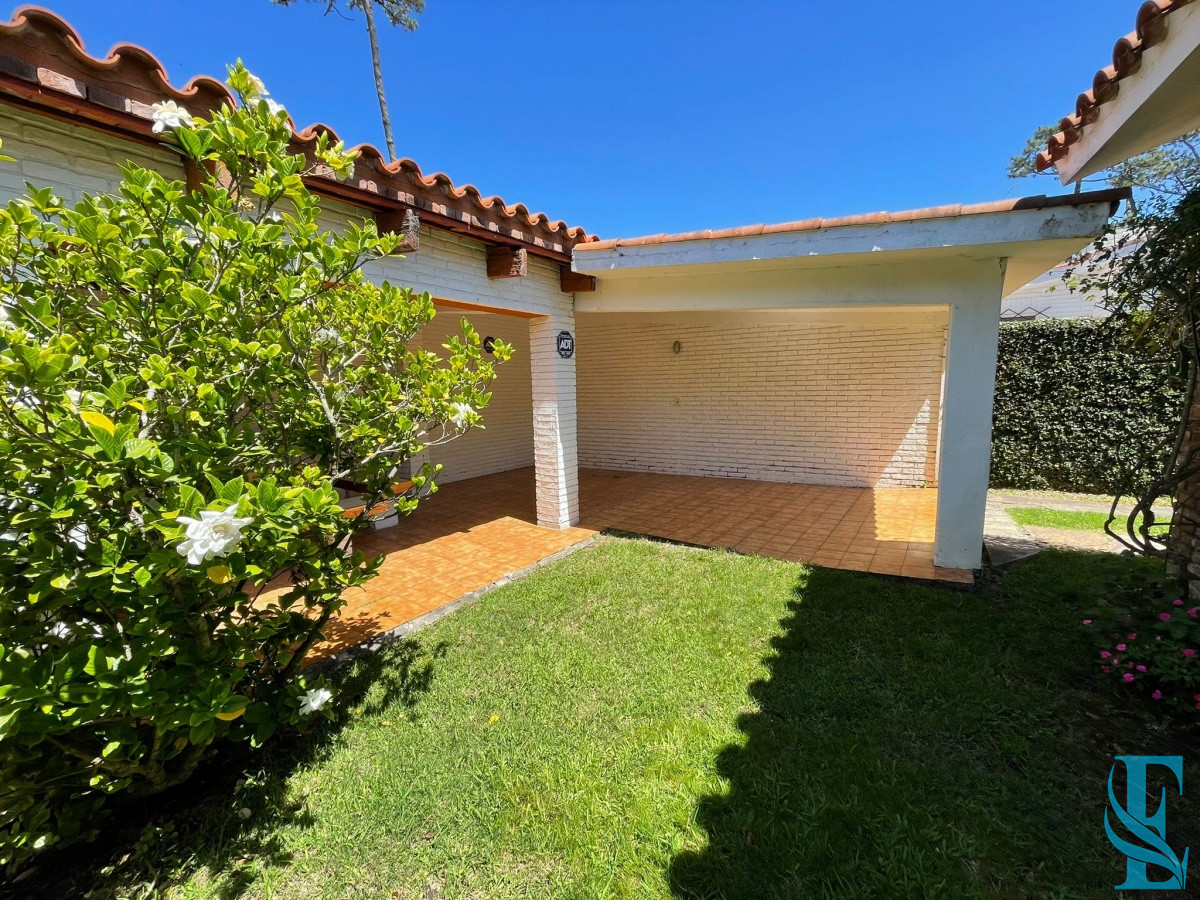 Casa ID.98 - Gran Chalet 4 Dorm + Dep En Mansa A Tan Solo 100 Mts Mar