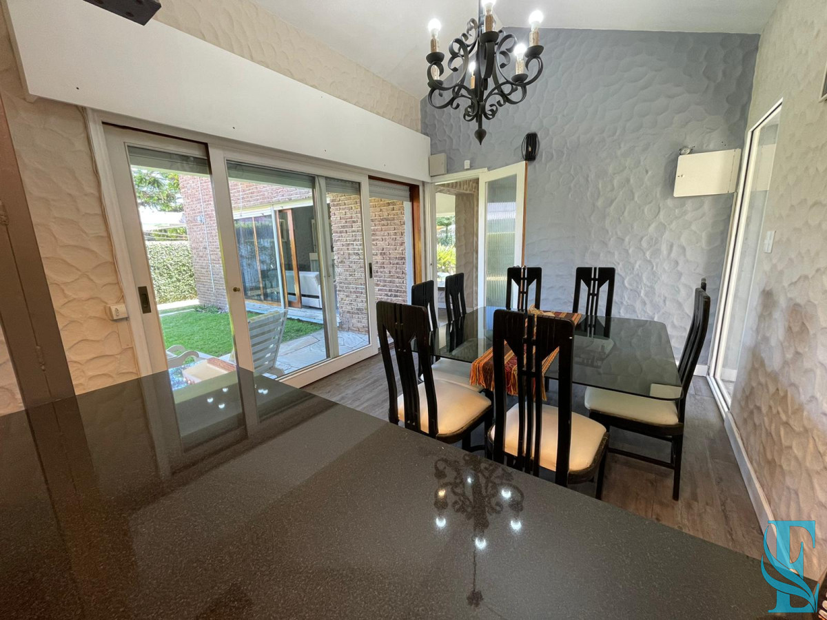 Casa ID.98 - Gran Chalet 4 Dorm + Dep En Mansa A Tan Solo 100 Mts Mar