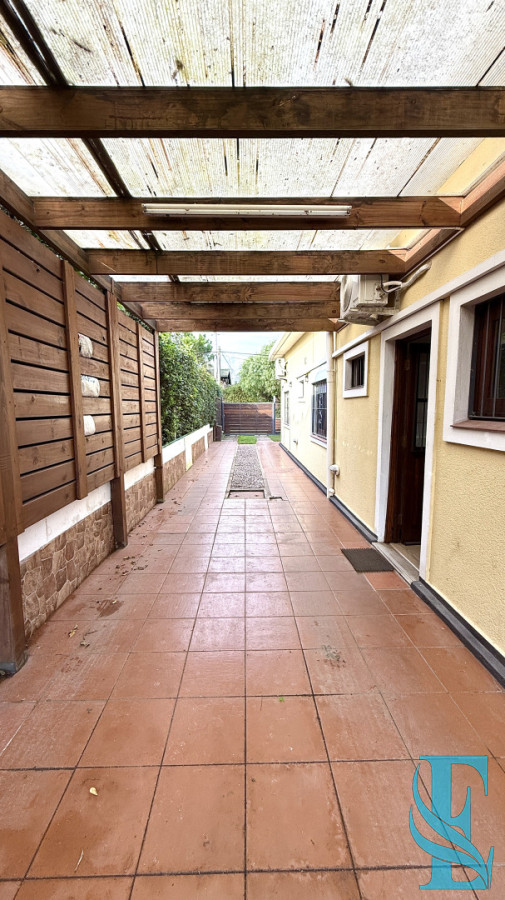 Casa ID.980 - Casa PH En Pinares 3 Dormitorios Barbacoa Y Cochera