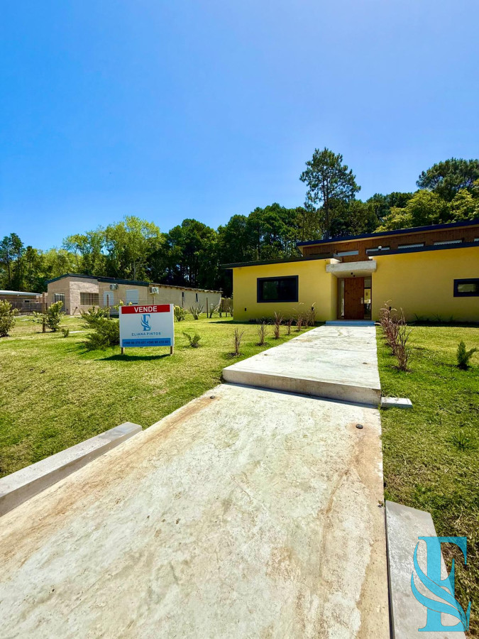 Casa ID.244 - Chalet En Barrio Privado Verdemora 3 Dorm Y 3 Baños 