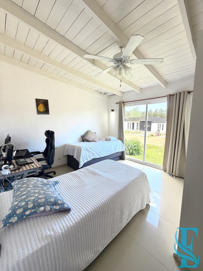 Casa ID.1028 - CASA EN VENTA VERDEMORA 3 DORMITORIOS 