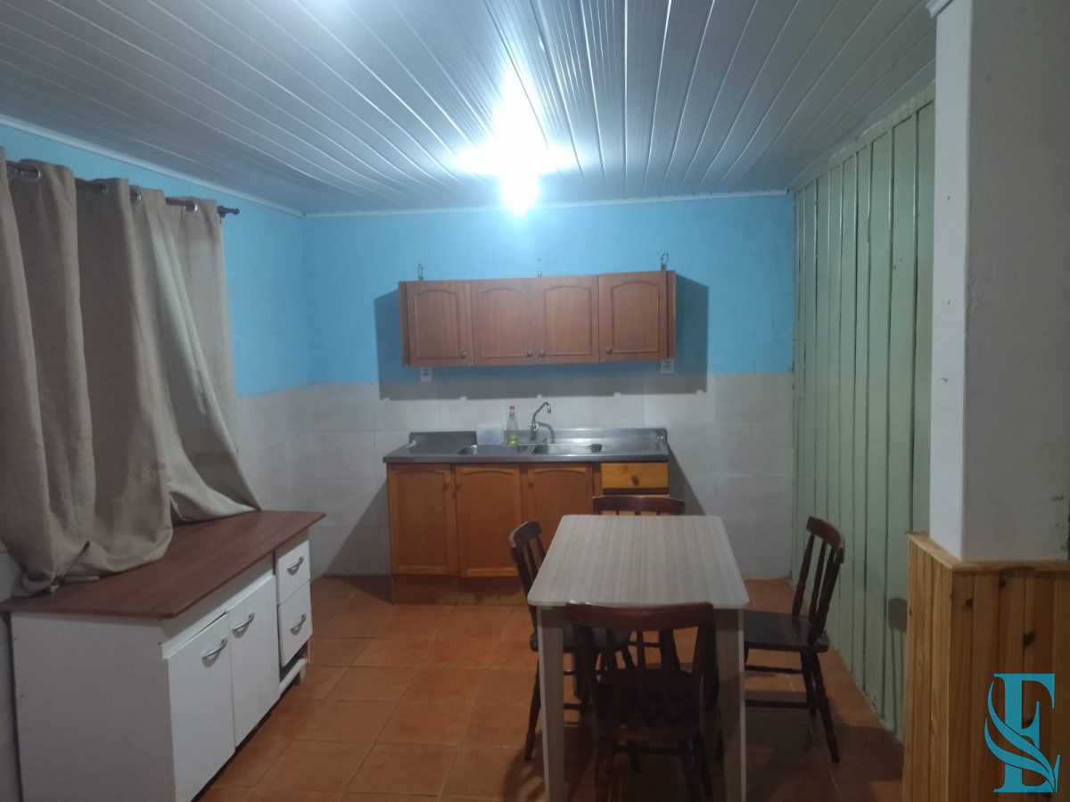 Casa ID.276 - Gran Propiedad Con 1 Casa, 1 Aptos Y Barbacoa En Barra del Chui Brasileña 