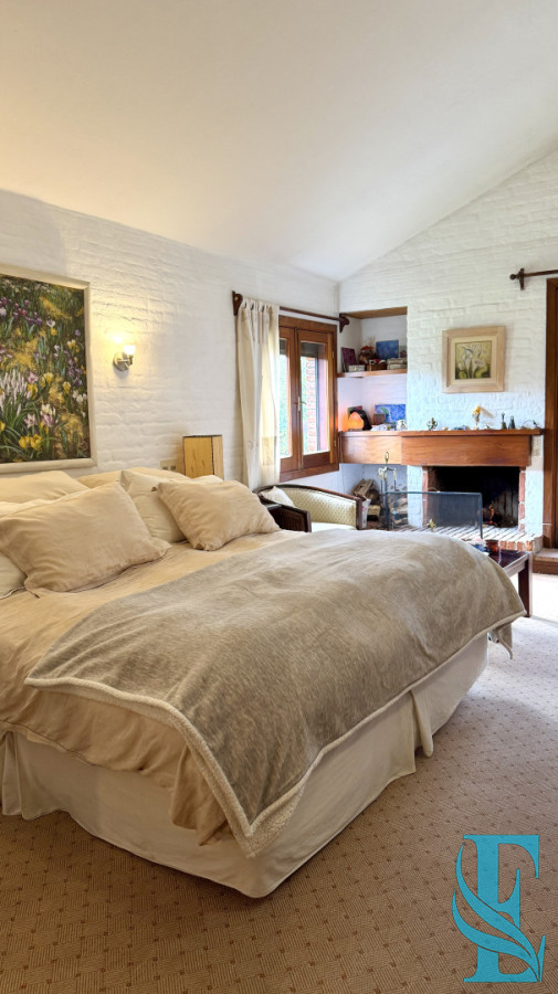 Casa ID.978 - Chalet Con Vista Al Mar 4 Dormitorios + Dep Con Baño Y Piscina Climatizada