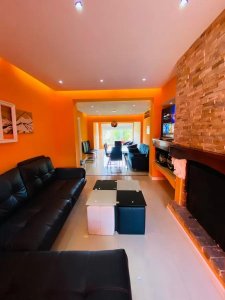 CHALET EN ALQUILER TEMPORARIO Y ANUAL . 