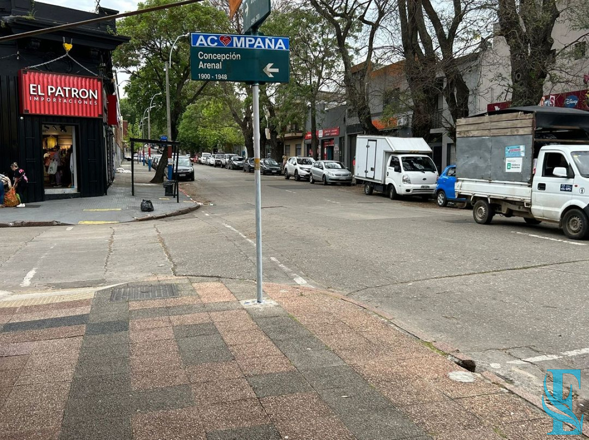 Local Comercial ID.463 - Venta De Gran Local Sobre Arenal Grande
