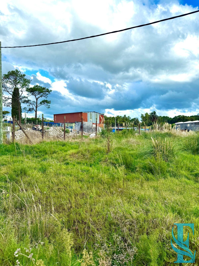 Terreno ID.644 - Venta Terreno Fraccionamiento 4H 316M2 Excelente Entorno  
