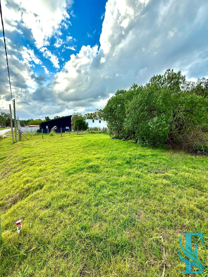 Terreno ID.648 - Venta Terreno Fraccionamiento Miradores 307M2 Excelente Entorno 