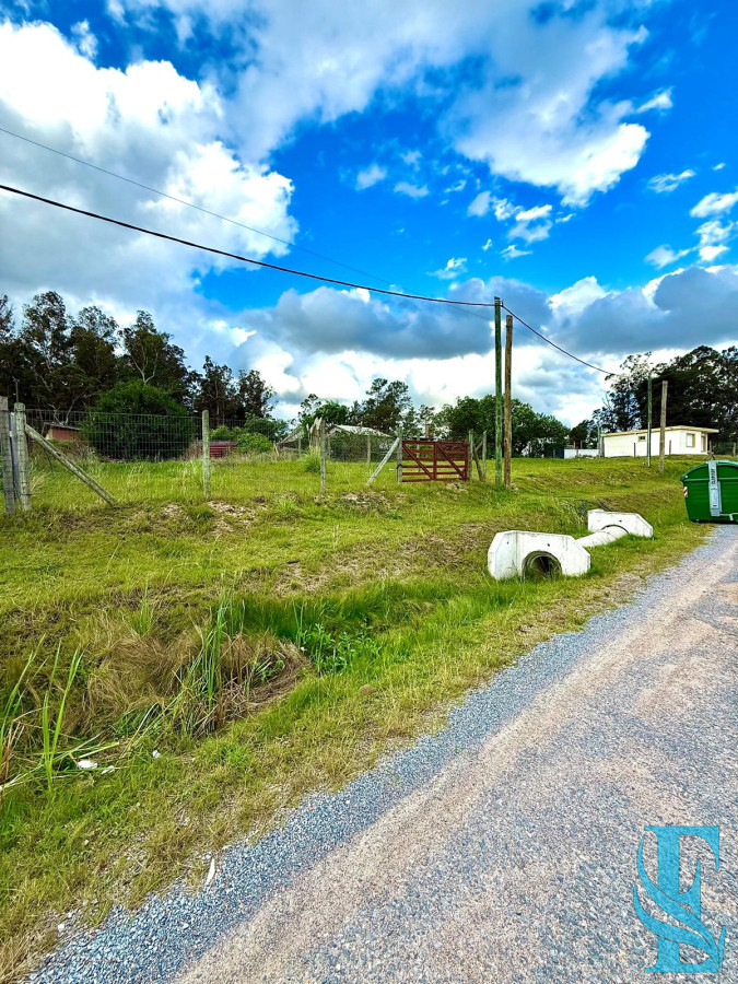 Terreno ID.647 - Venta Terreno Fraccionamiento Miradores 315M2 Excelente Entorno 
