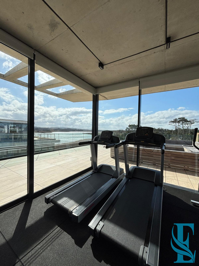 Apartamento ID.735 - Venta Apartamento Primera Linea 2 Dormitorios Punta del Este, Pda 39 - Walmer Lagoon 