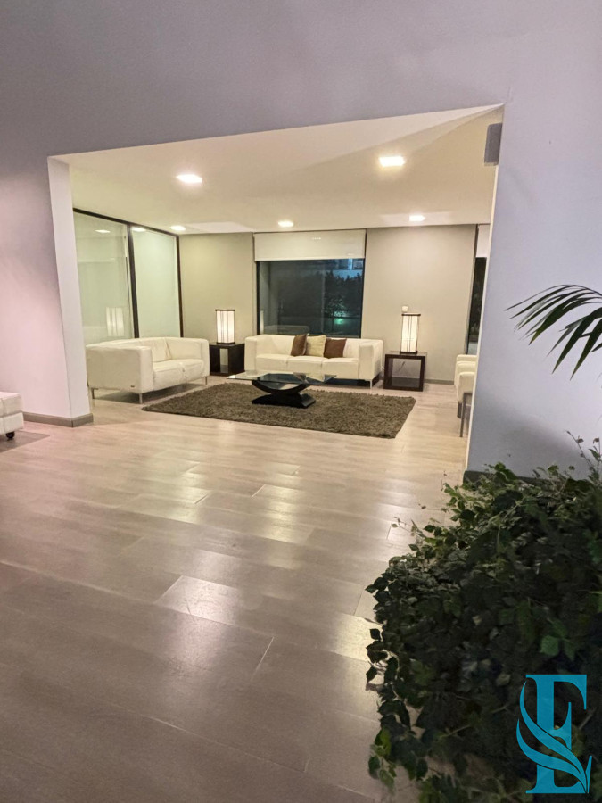 Apartamento ID.552 - Venta Apartamento Penthouse 3 Dormitorios Punta del Este, Roosevelt  