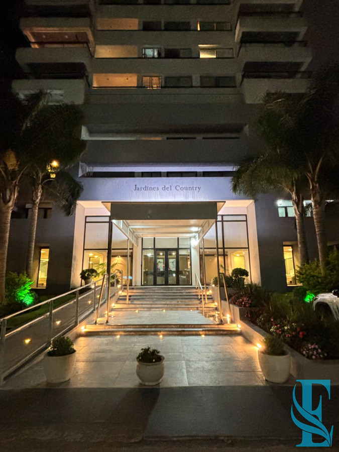 Apartamento ID.552 - Venta Apartamento Penthouse 3 Dormitorios Punta del Este, Roosevelt  