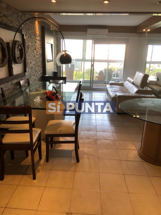 VENTA DE APARTAMENTO DE 1 DORMITORIO Y MEDIO EN AIDY GRILL PUNTA DEL ESTE - SPT11186A