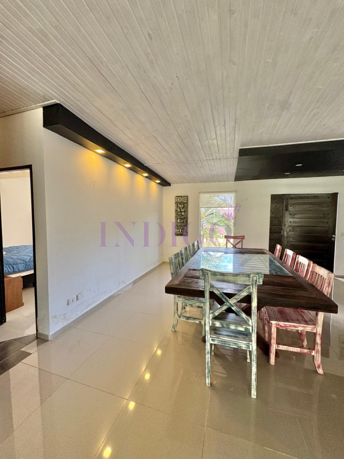 Casa Ref.951 - Casa en venta,  4 dormitorios, Punta Ballena, Uurguay