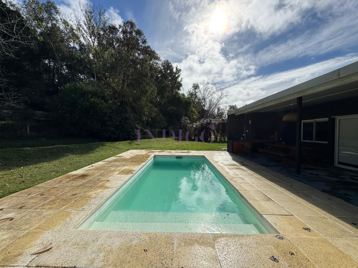 Casa Ref.951 - Casa en venta,  4 dormitorios, Punta Ballena, Uurguay