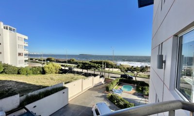 APARTAMENTO EN VENTA FRENTE AL MAR EN MANSA DE 1 DORMITORIO