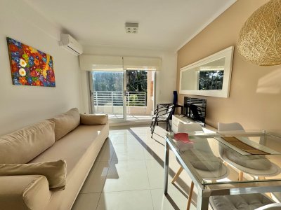 APTO PENTH HOUSE DE 1 DORMITORIO EN INMEJORABLE ZONA .