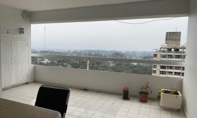 Apartamento en venta de 3 dormitorios en torre Punta del Este.