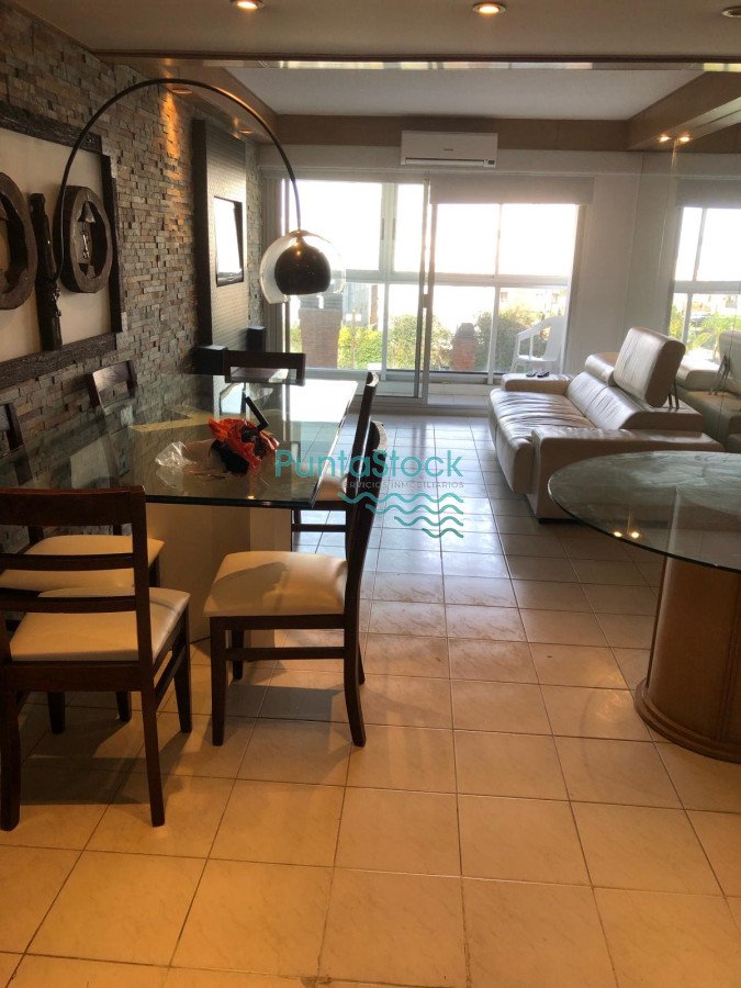 VENTA DE APARTAMENTO DE 1 DORMITORIO Y MEDIO EN AIDY GRILL PUNTA DEL ESTE - PSK1714A