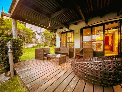 Casa - Solanas a la venta