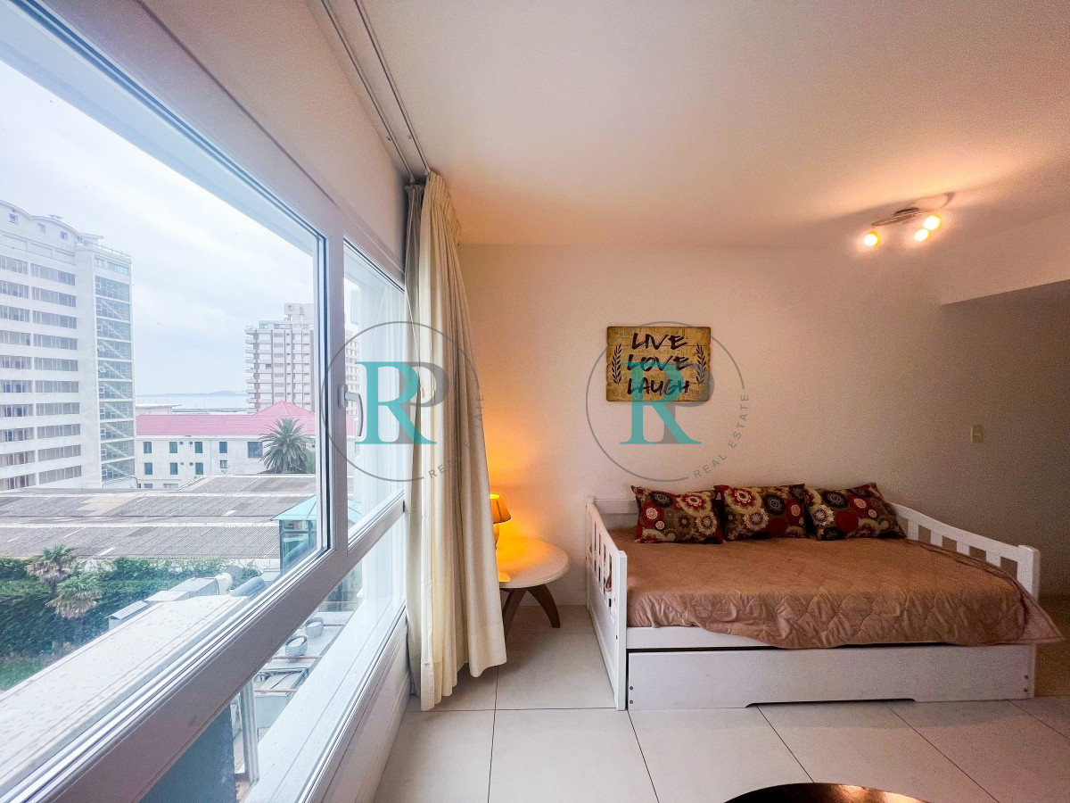Apartamento ID.2489 - VENTA DE APARTAMENTO DE 1 DORMITORIO EN PENINSULA PUNTA DEL ESTE 
