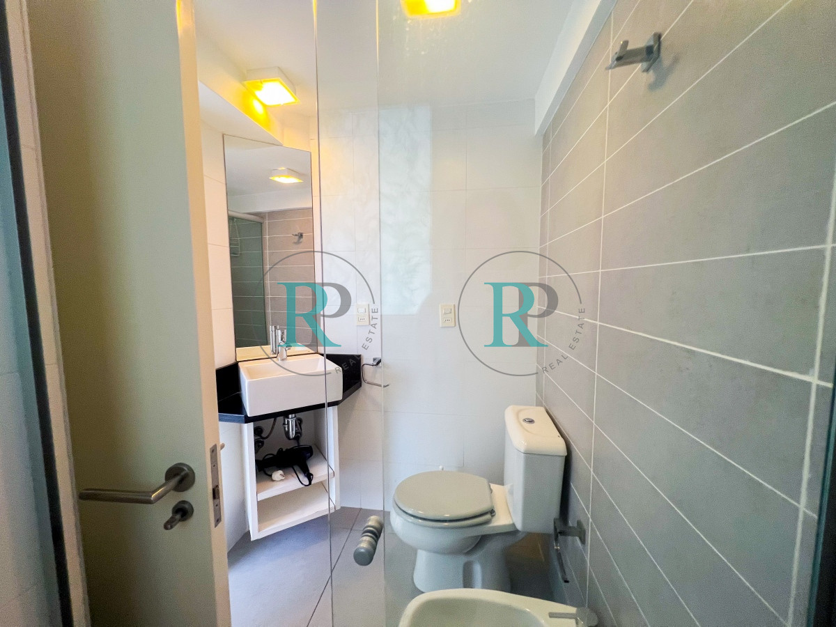 Apartamento ID.2489 - VENTA DE APARTAMENTO DE 1 DORMITORIO EN PENINSULA PUNTA DEL ESTE 