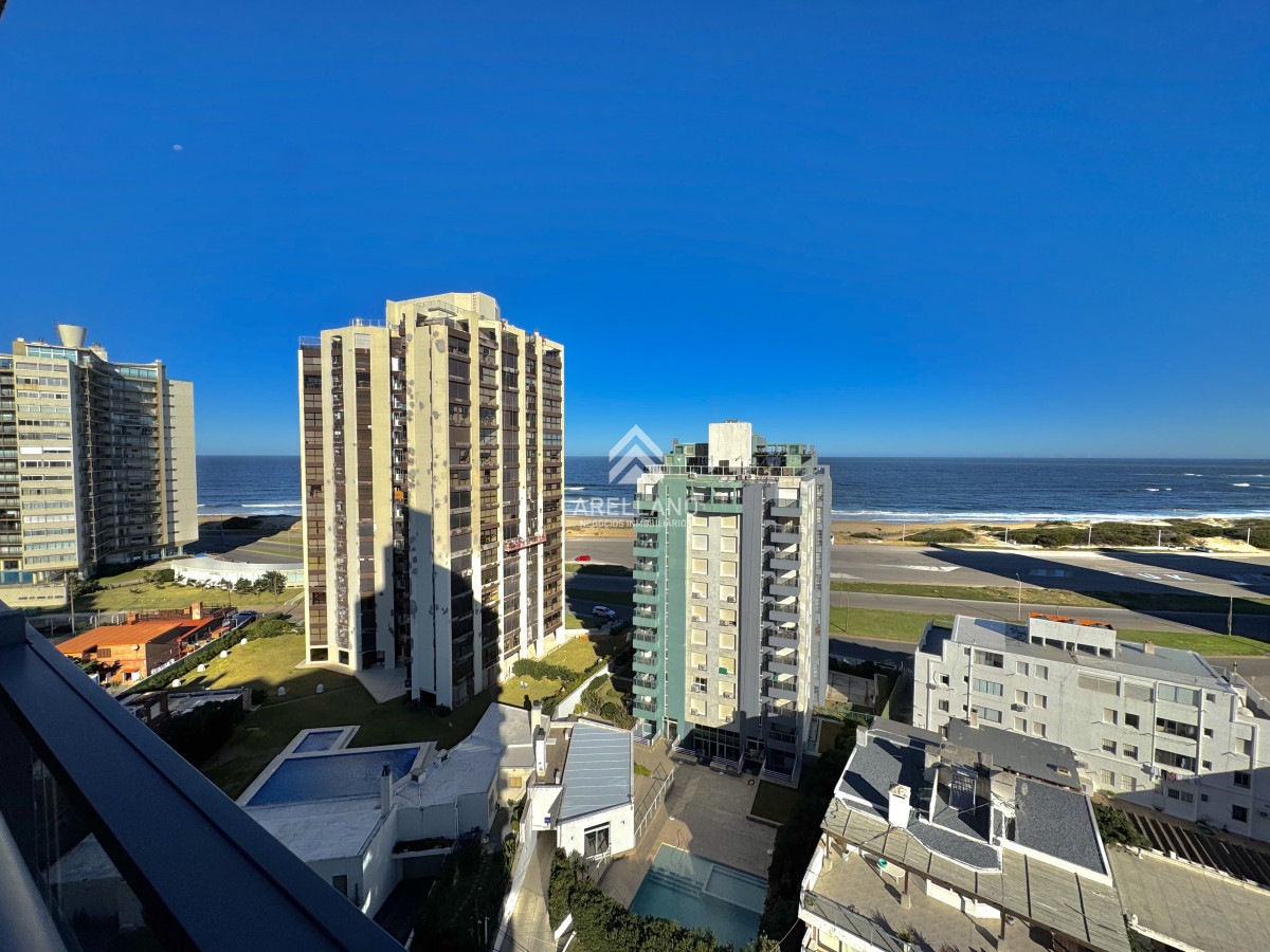 Apartamento ID.5574 - TORRE GAUGUIN SIGLO SOL II PUNTA DEL ESTE VENTA DE APARTAMENTO DE 2 DORMITORIOS 
