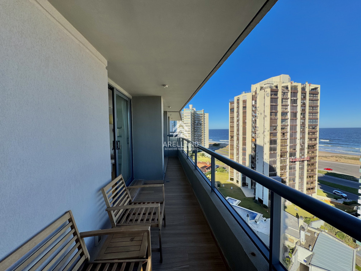 Apartamento ID.5574 - TORRE GAUGUIN SIGLO SOL II PUNTA DEL ESTE VENTA DE APARTAMENTO DE 2 DORMITORIOS 