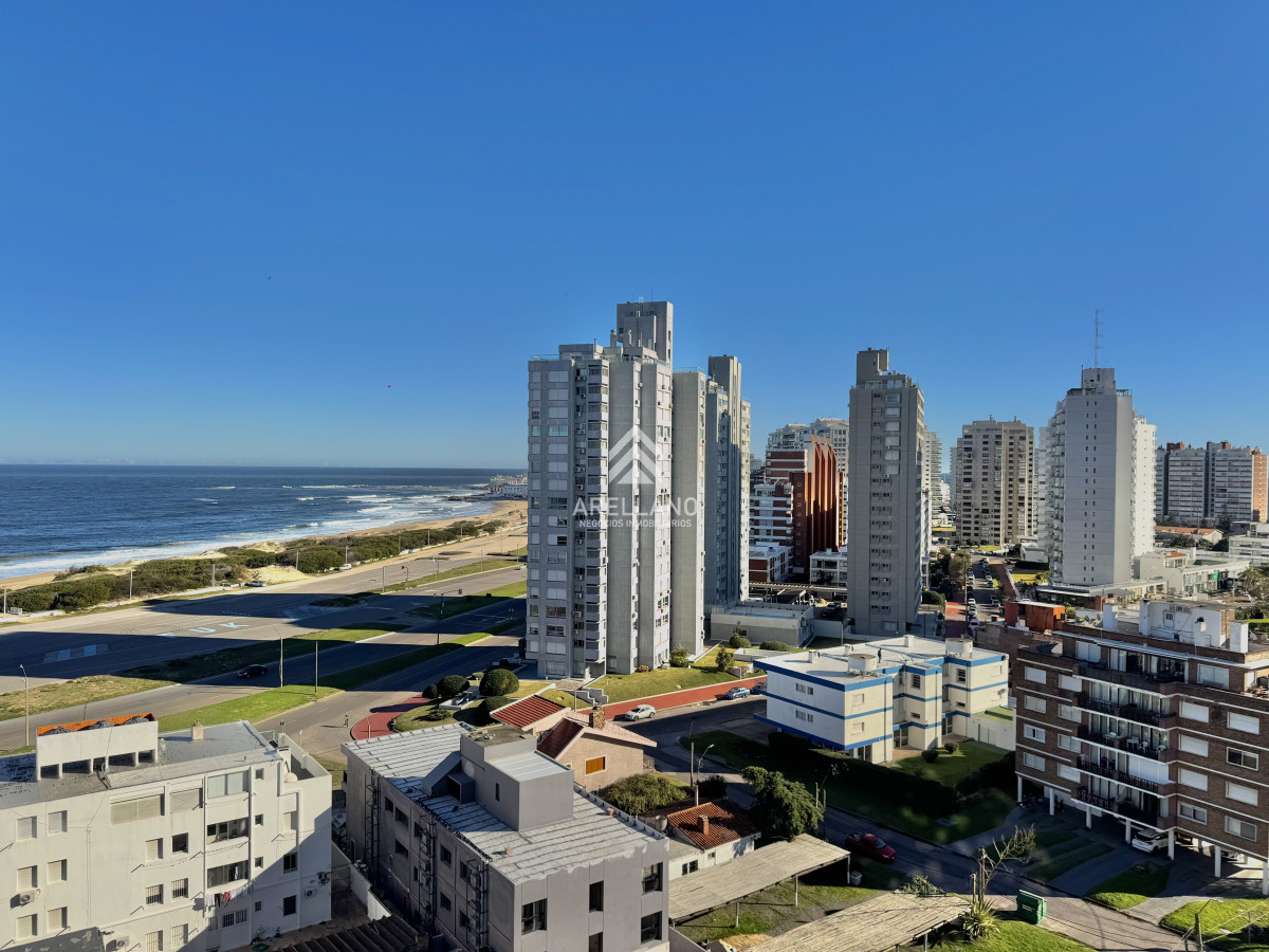 Apartamento ID.5574 - TORRE GAUGUIN SIGLO SOL II PUNTA DEL ESTE VENTA DE APARTAMENTO DE 2 DORMITORIOS 