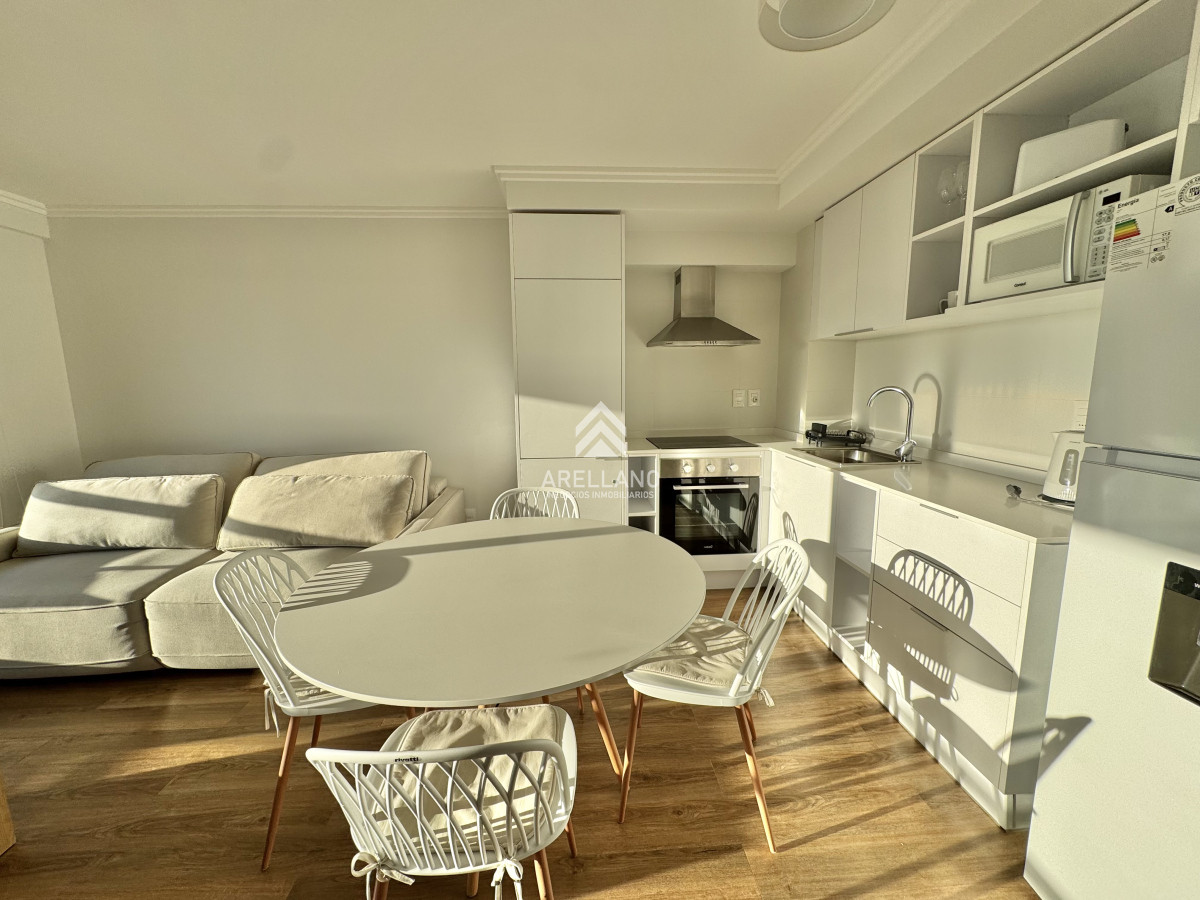 Apartamento ID.5071 - VENTA DE APARTAMENTO DE 1 DORMITORIO EN EDIFICIO SEA GARDEN PUNTA DEL ESTE 