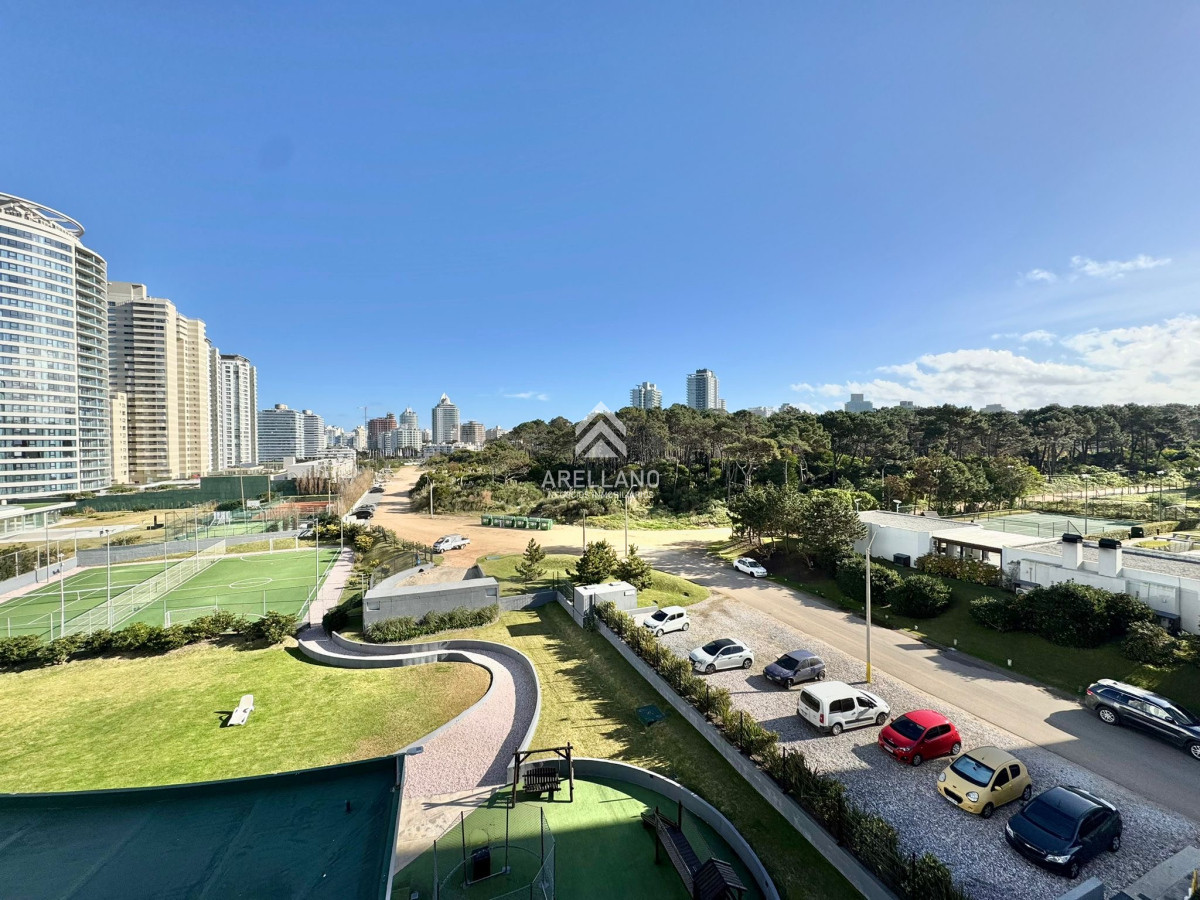 Apartamento ID.5151 - LOOK BRAVA PUNTA DEL ESTE APARTAMENTO EN VENTA DE 2 SUITES + DEPENDENCIA PUNTA DEL ESTE
