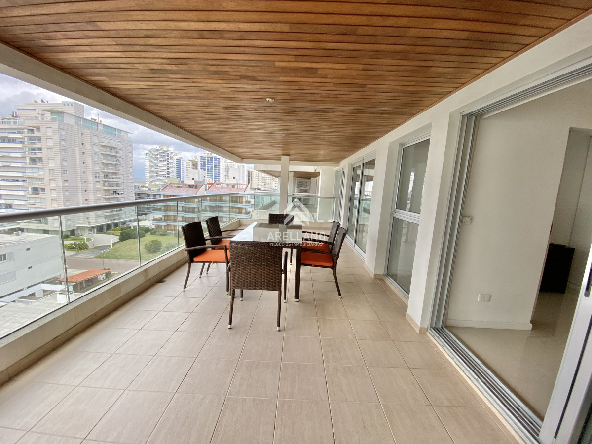 Apartamento ID.5173 - ICON BRAVA PUNTA DEL ESTE VENTA DE APARTAMENTO DE 2 DORMITORIO Y MEDIO PUNTA DEL ESTE 