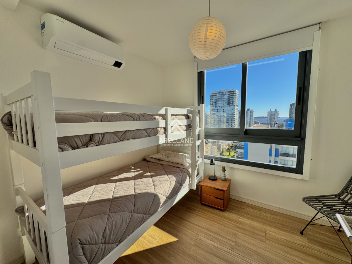 Apartamento ID.5574 - TORRE GAUGUIN SIGLO SOL II PUNTA DEL ESTE VENTA DE APARTAMENTO DE 2 DORMITORIOS 