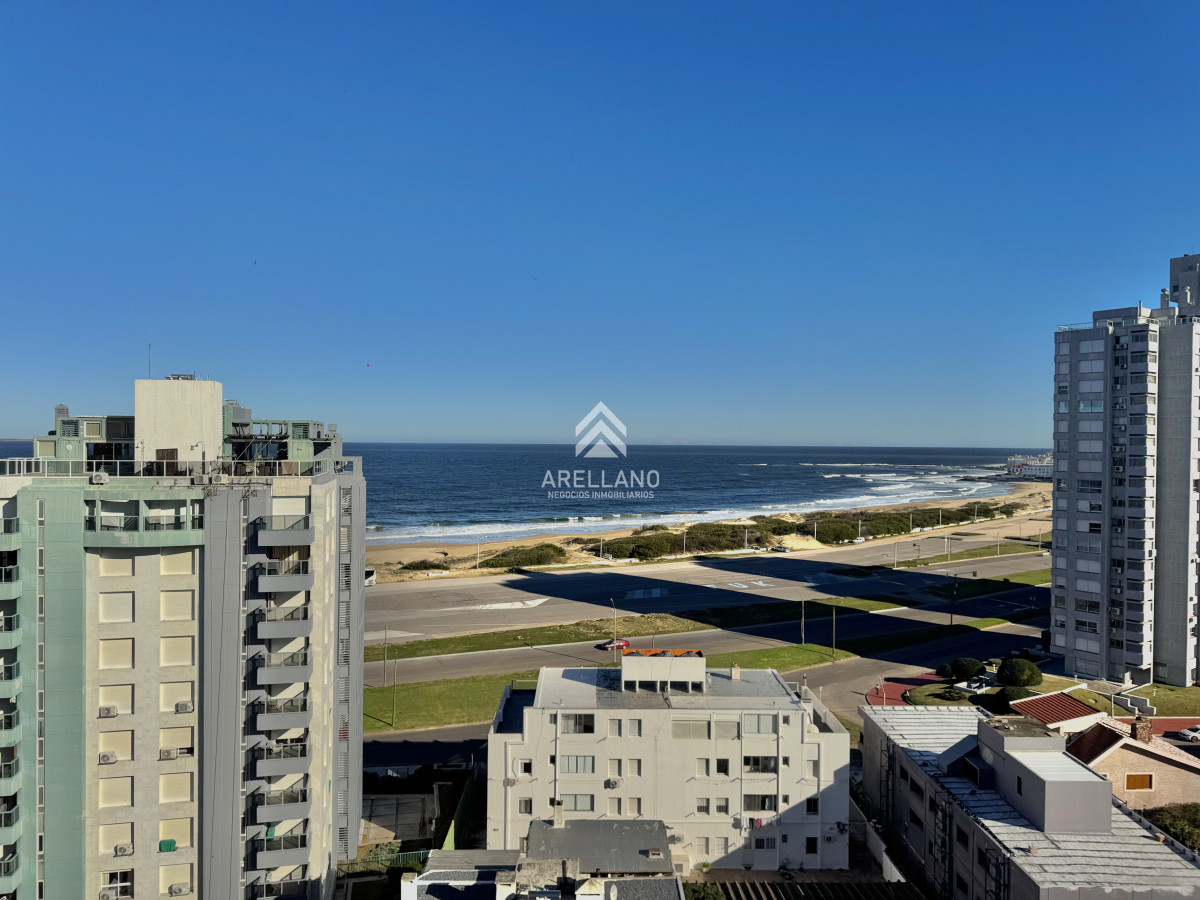 Apartamento ID.5574 - TORRE GAUGUIN SIGLO SOL II PUNTA DEL ESTE VENTA DE APARTAMENTO DE 2 DORMITORIOS 
