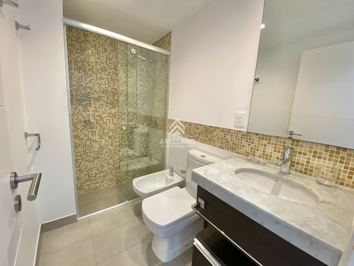 Apartamento ID.5173 - ICON BRAVA PUNTA DEL ESTE VENTA DE APARTAMENTO DE 2 DORMITORIO Y MEDIO PUNTA DEL ESTE 