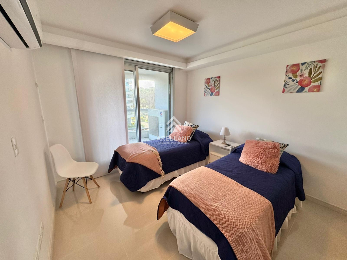 Apartamento ID.5151 - LOOK BRAVA PUNTA DEL ESTE APARTAMENTO EN VENTA DE 2 SUITES + DEPENDENCIA PUNTA DEL ESTE