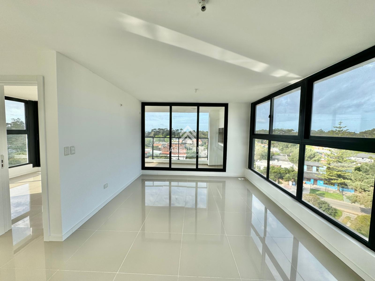 Apartamento ID.5540 - ROOSEVELT A ESTRENAR APARTAMENTO DE 2 DORMITORIOS + PARRILLERO PROPIO