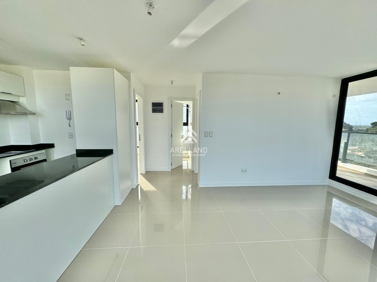 Apartamento ID.5540 - ROOSEVELT A ESTRENAR APARTAMENTO DE 2 DORMITORIOS + PARRILLERO PROPIO