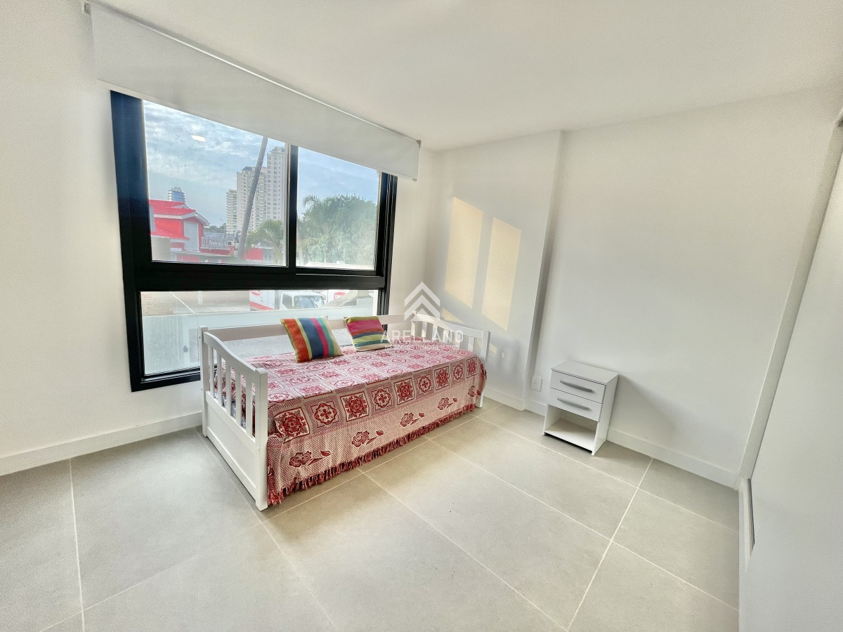 Apartamento ID.5462 - APARTAMENTO EN PUNTA DEL ESTE DE 2 DORMITORIOS