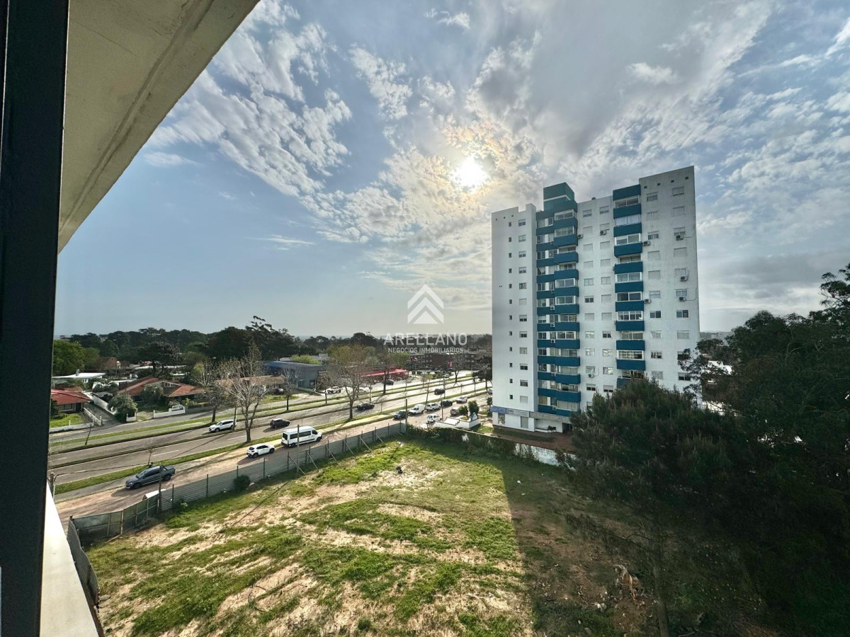 Apartamento ID.5540 - ROOSEVELT A ESTRENAR APARTAMENTO DE 2 DORMITORIOS + PARRILLERO PROPIO