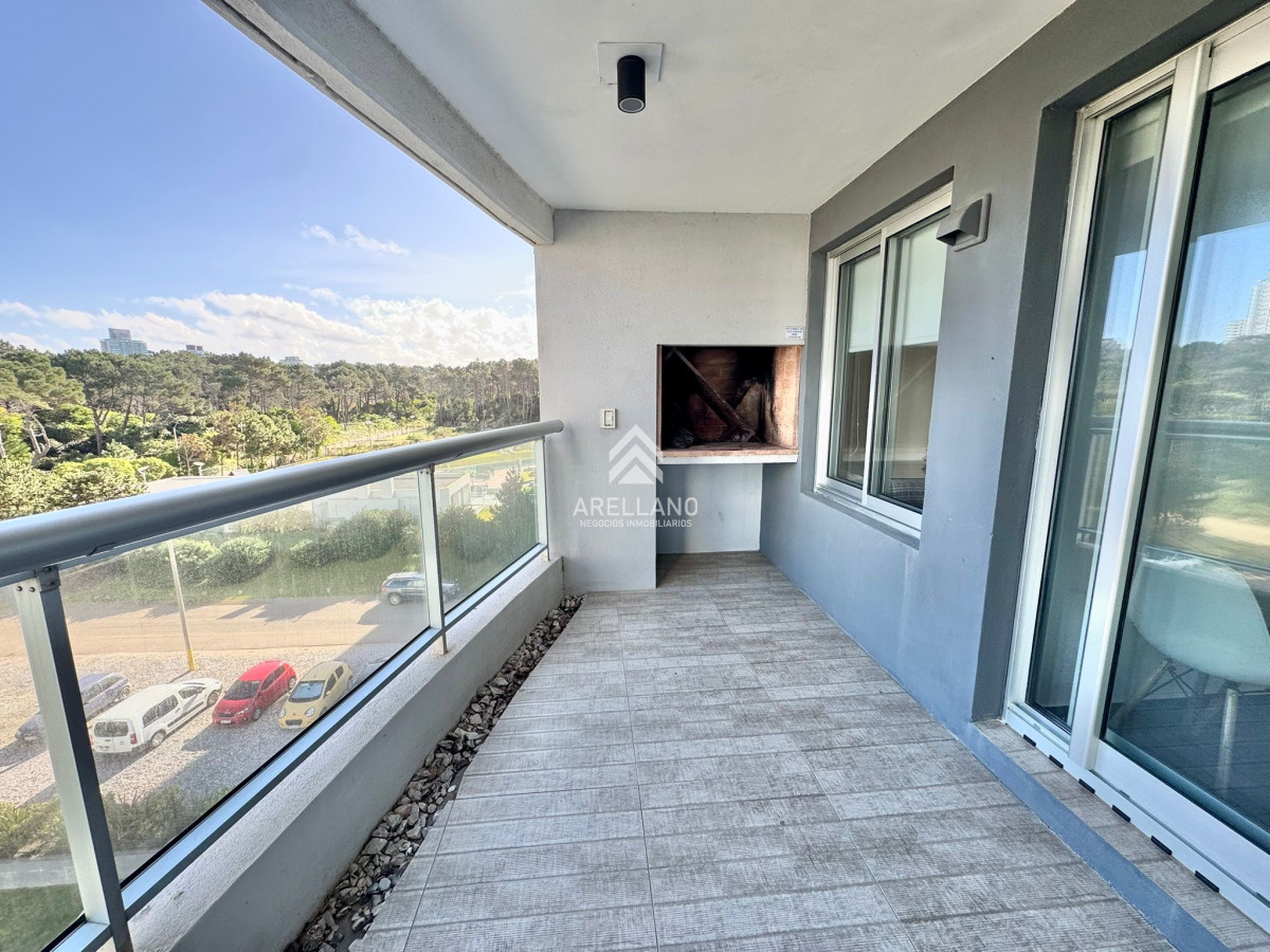 Apartamento ID.5151 - LOOK BRAVA PUNTA DEL ESTE APARTAMENTO EN VENTA DE 2 SUITES + DEPENDENCIA PUNTA DEL ESTE