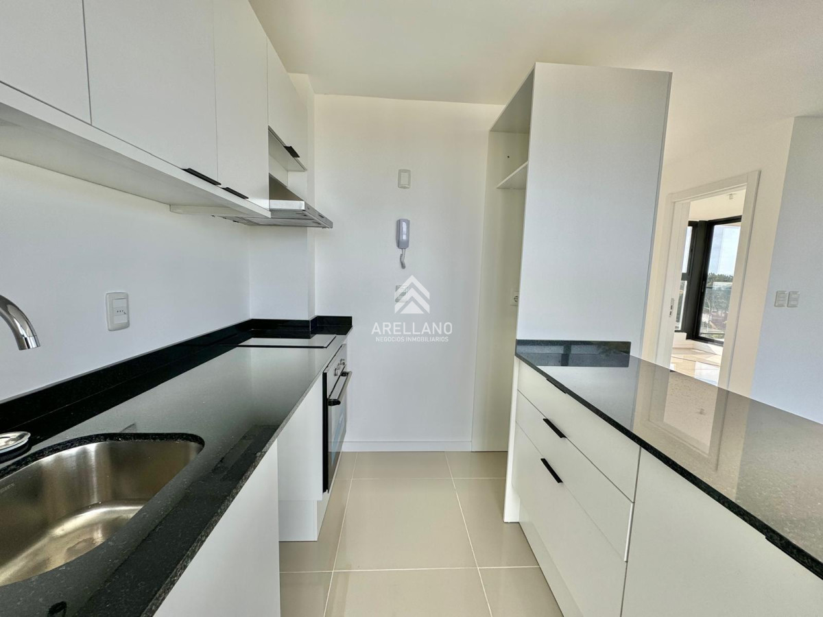 Apartamento ID.5540 - ROOSEVELT A ESTRENAR APARTAMENTO DE 2 DORMITORIOS + PARRILLERO PROPIO