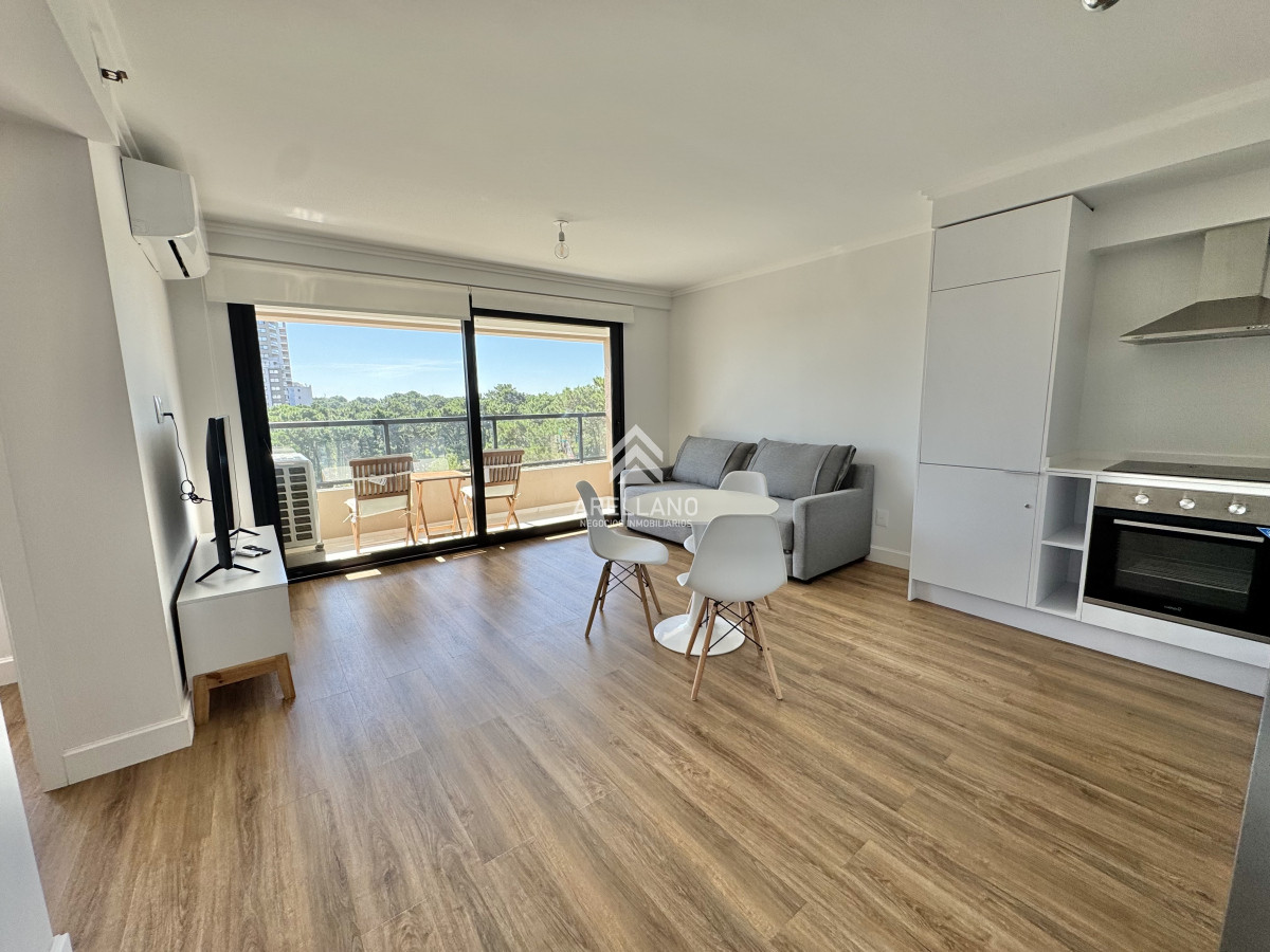 Apartamento ID.5072 - SEA GARDEN PUNTA DEL ESTE VENTA Y ALQUILER ANUAL DE APARTAMENTO DE 1 DORMITORIO EN ROOSEVELT PUNTA DEL ESTE