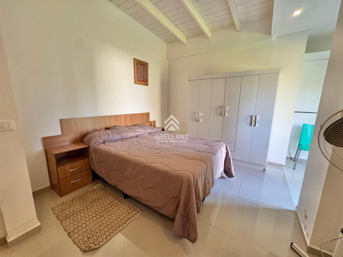Casa ID.4887 - Casa en venta de 4 dormitorios, piscina Punta Ballena