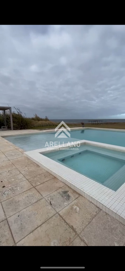 Terreno ID.2077 - En venta Terreno 2100 m2 Las Garzas 